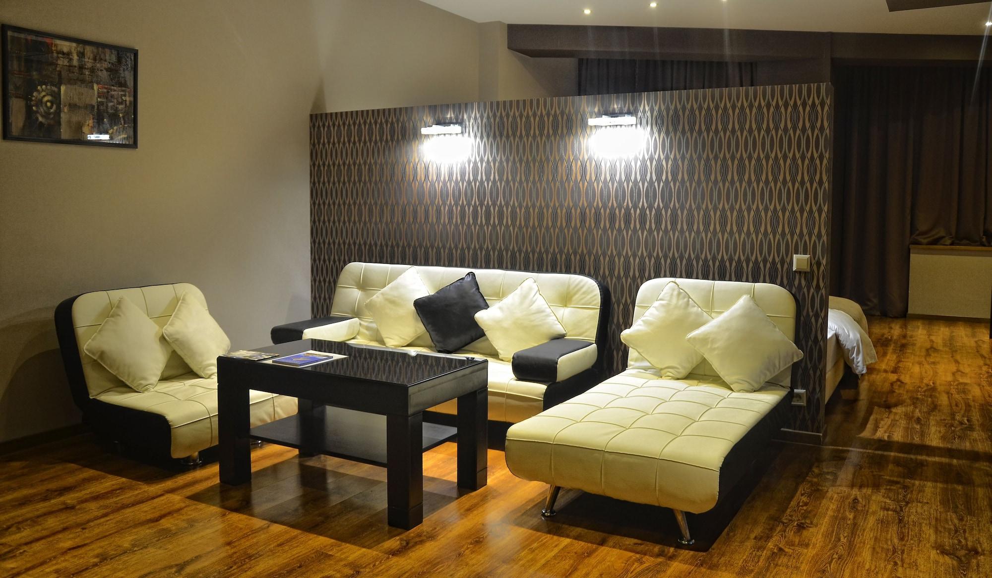Hotel Orion Tbilisi Luaran gambar