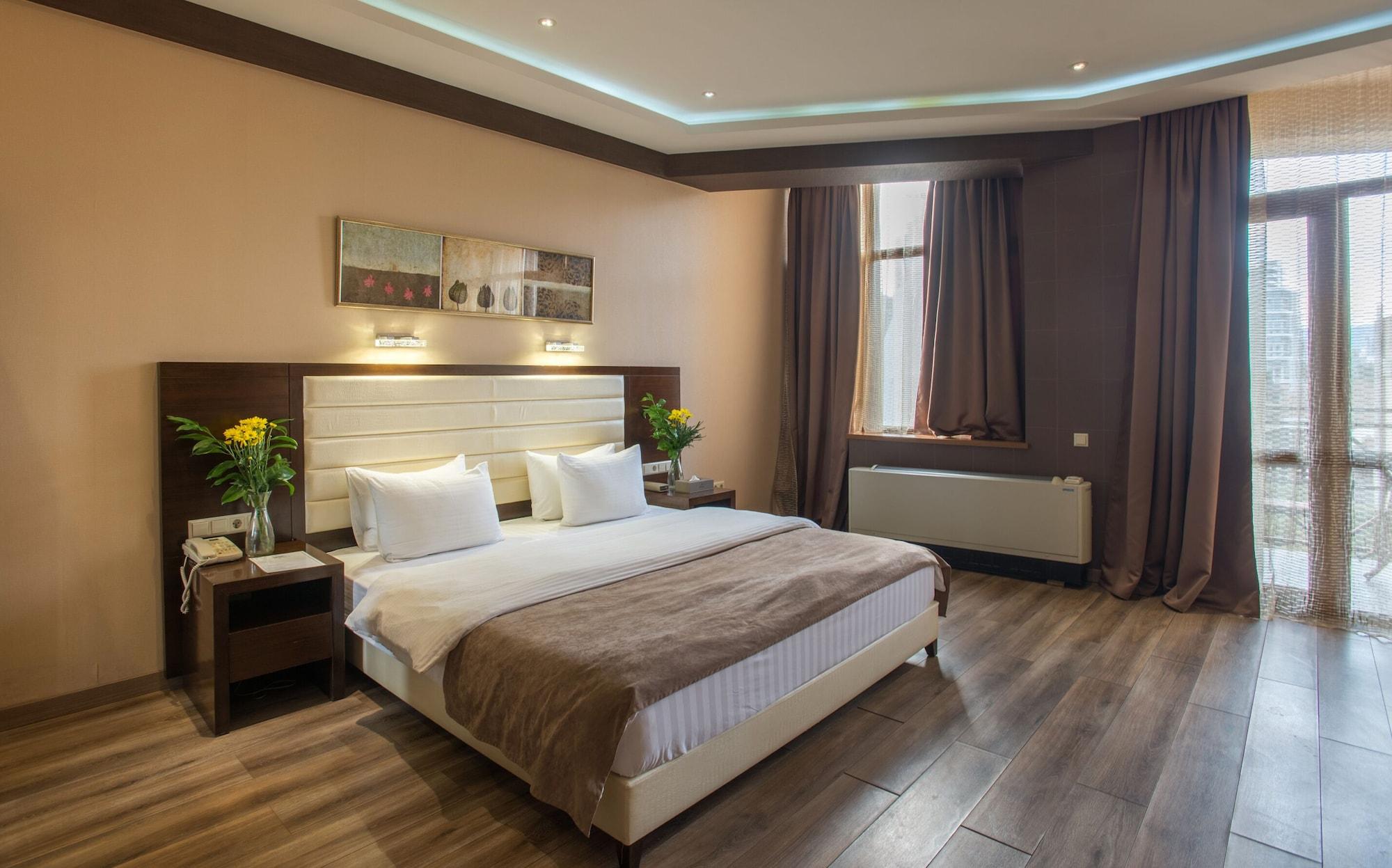 Hotel Orion Tbilisi Luaran gambar
